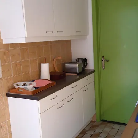 Feel At In * Левен